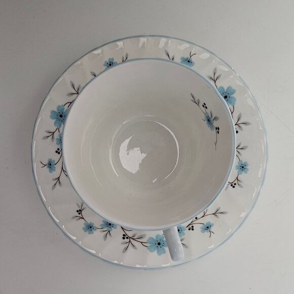 Royal Sutherland England Blue Floral Teacup & Saucer Set Fine Bone China - Picture 5 of 7